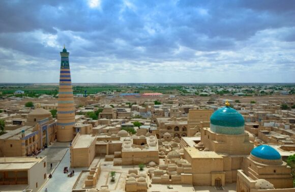 UZBEKISTAN – Descubre de Khiva a Taskent